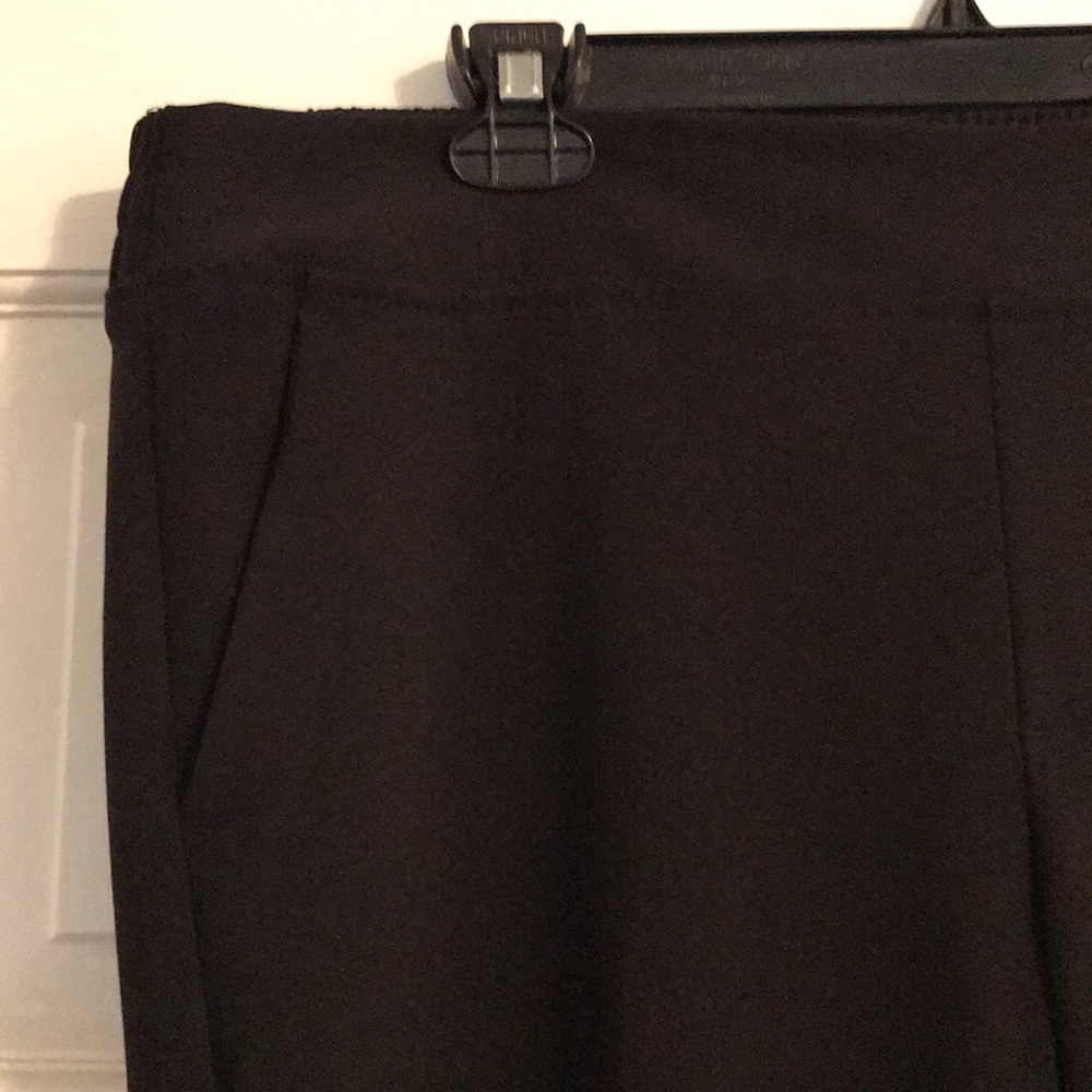 Time and True Women’s casual Pull-On pants color black size L (12-14) - Picture 8 of 16